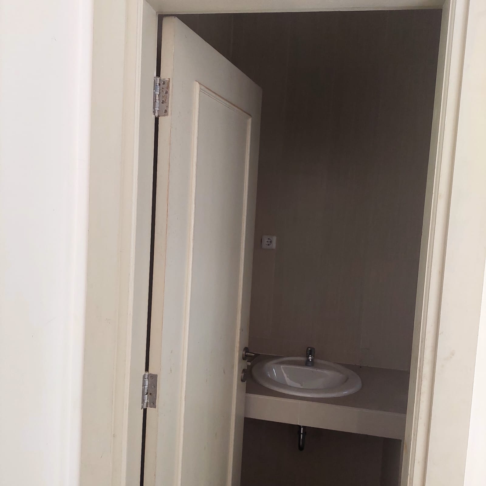 Rumah Disewakan Full Furnished di Lippo Cikarang